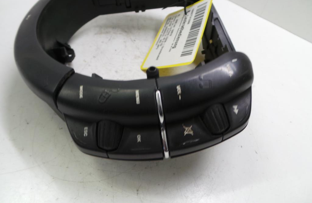 Citroen C4 5-trg. Bj.06 Lenkradbedienung Schalter Lenkrad 96497903XT VALEO